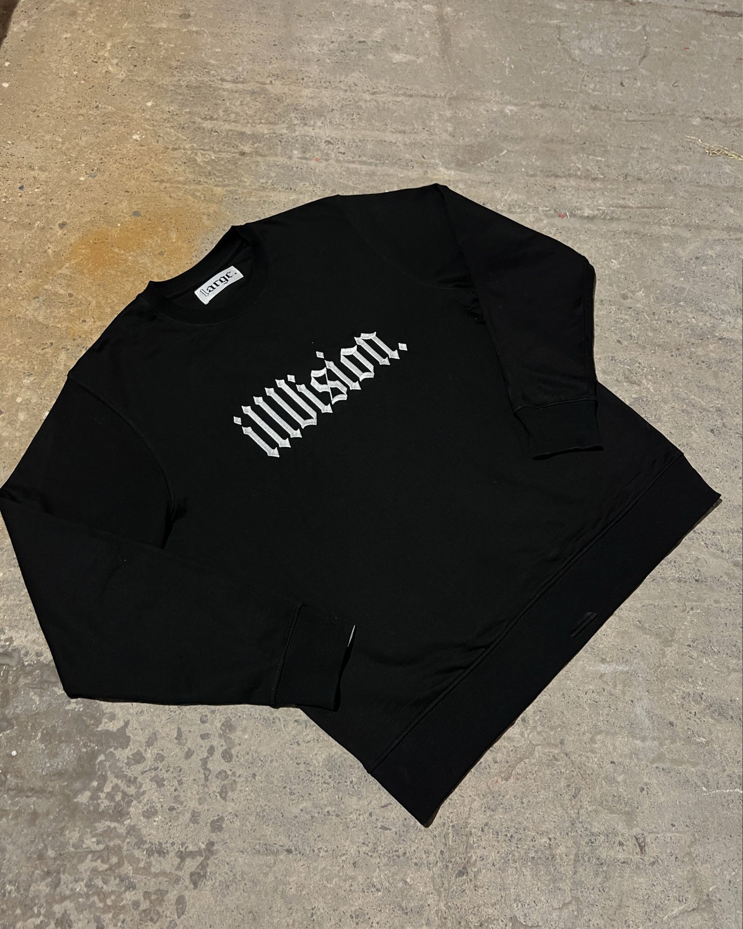 CREWNECK illVISION.